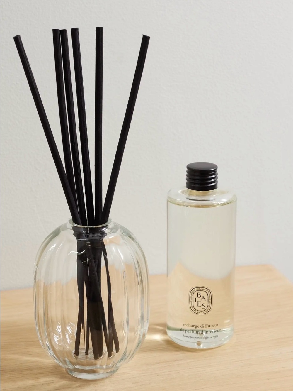 diptyque Black Reed Diffuser Set with Refill Bottle